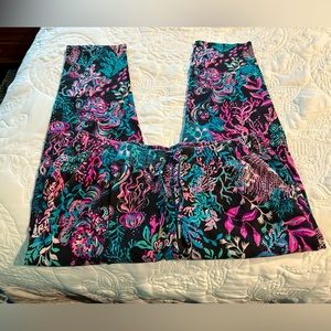 Lilly Pulitzer Lounge Pants 🖤🪸